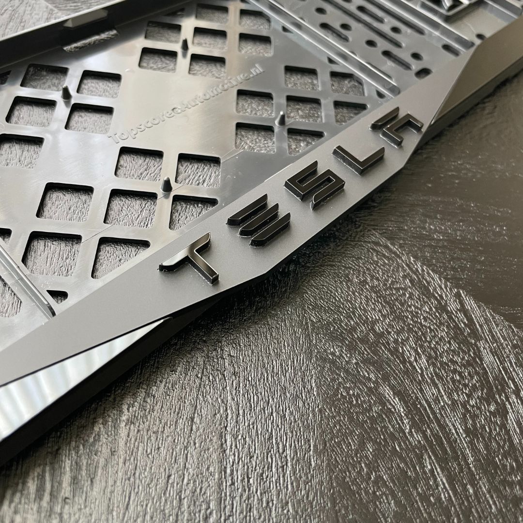 Tesla Kentekenplaathouder 1