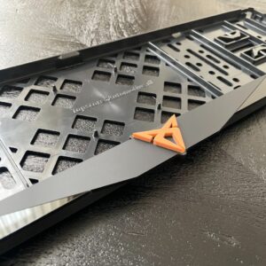 Cupra 3D logo kentekenplaathouder copper